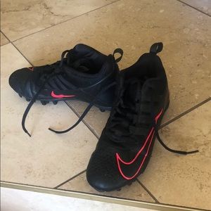 Nike Hurricane Mid-top Cleats